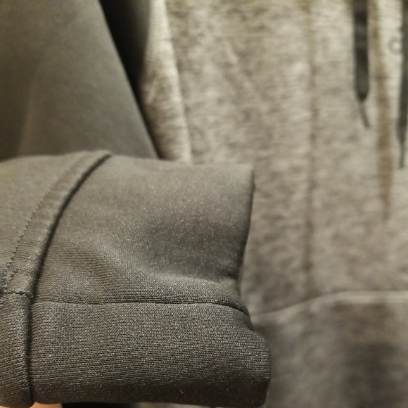 Adidas Large Sweatshirt - Picture 8 of 11